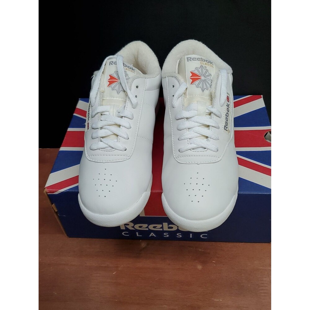 Reebok Women's Vintage 1990's Princess White Shoe 7 1/2 Style 2-1475